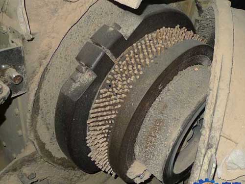 訪佛山世環(huán)力環(huán)?？萍加邢薰? /></center>                                                 
                                    <p>　　2014年2月25日，與技術(shù)部李工一起南下廣東，到一客戶——佛山順德世環(huán)力環(huán)?？萍加邢薰具M(jìn)行參觀訪問，并為他們實(shí)地解決顆粒機(jī)械使用和操作上的一些問題。</p>

<p> </p>

<p style=